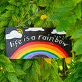 La vie est un arc-en-ciel, Plaque décorative en bois peinte à la main