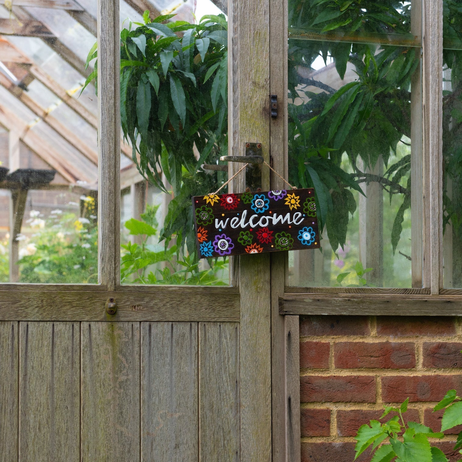 Bienvenue, plaque murale florale en bois peinte à la main