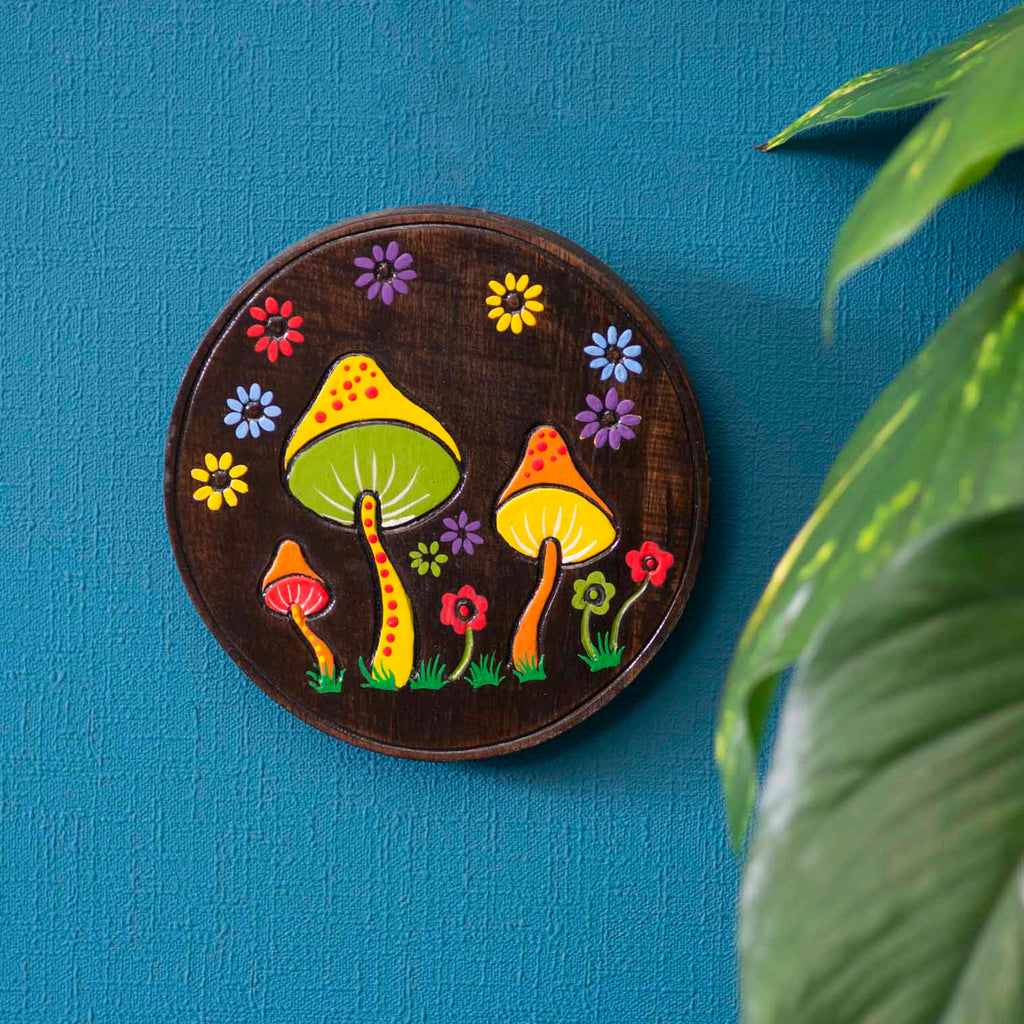 Plaque ronde champignon peinte à la main