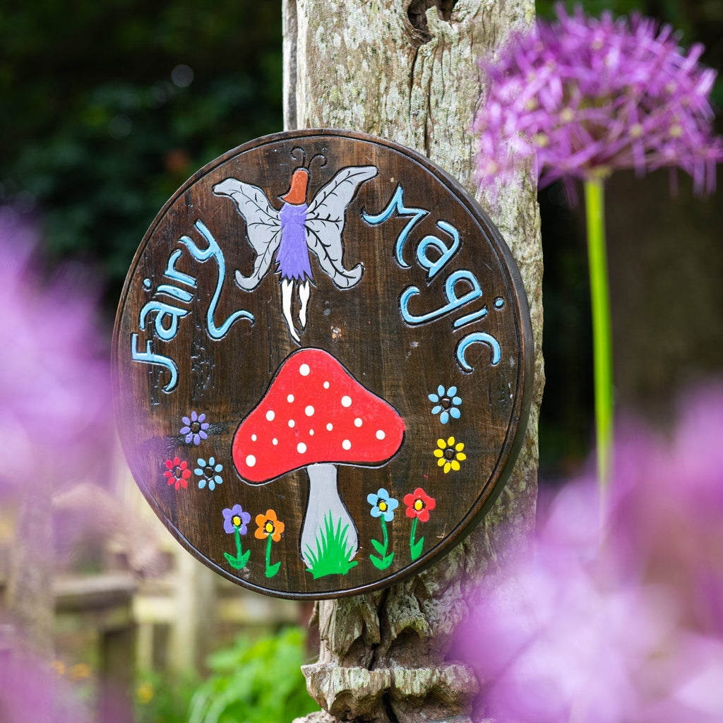 Plaque ronde en bois peinte « Fairy Magic »