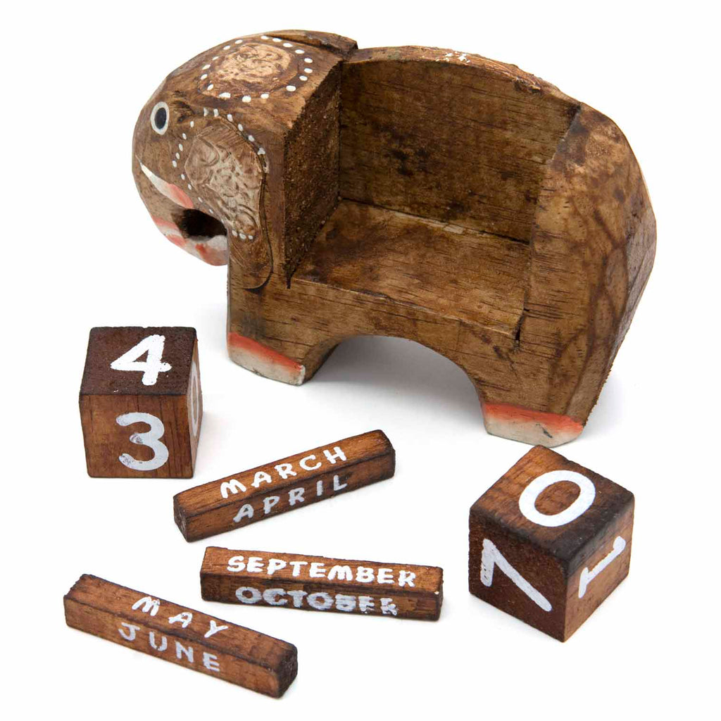 Petit calendrier perpétuel éléphant sculpté