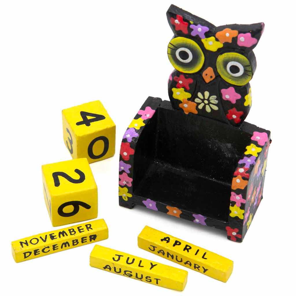Calendrier perpétuel hibou peint
