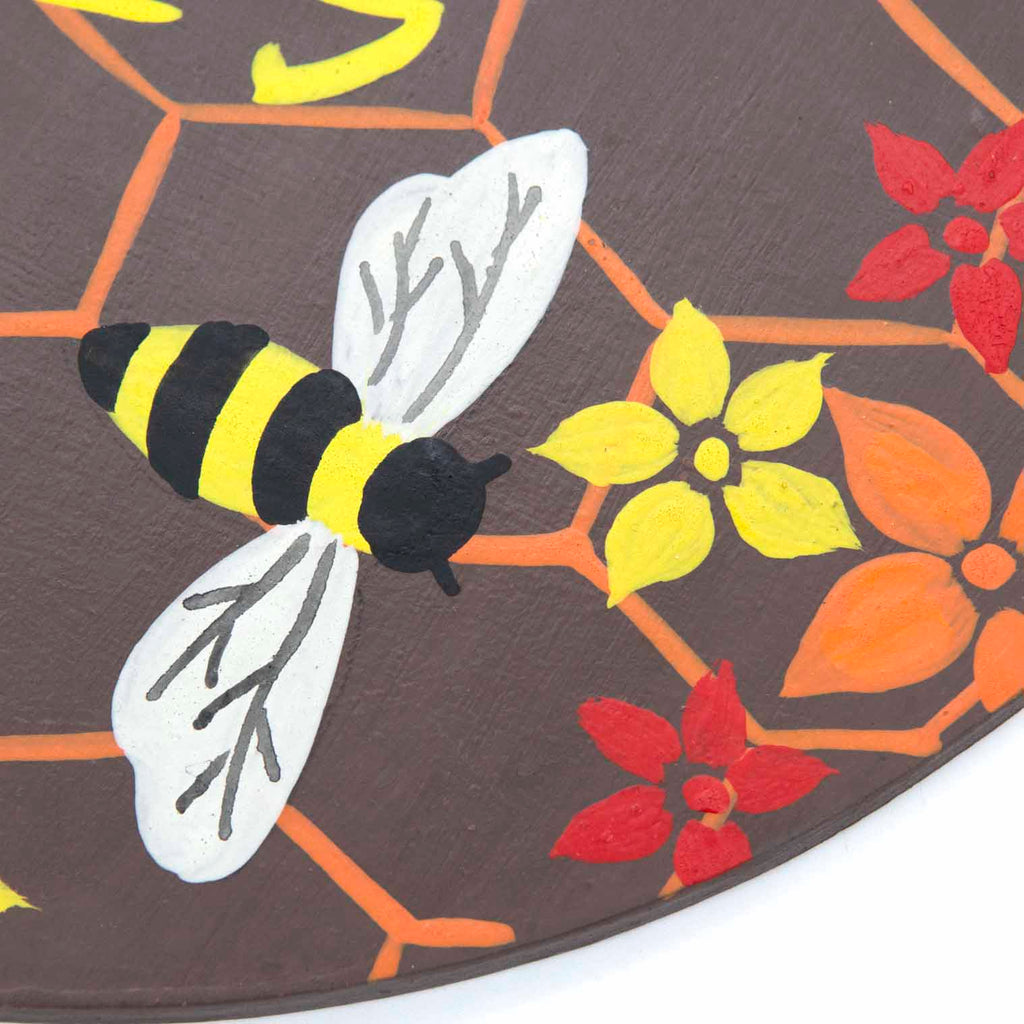 Plaque ronde en bois « Sauvons les abeilles »