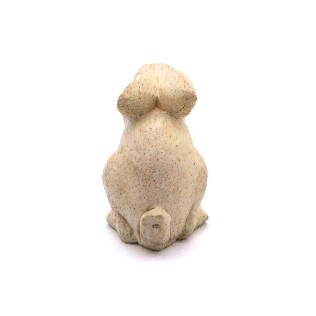 Miniature de lapin sculpté