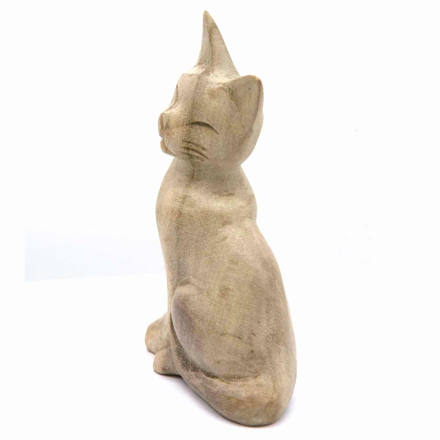 Sculpture de chat assis