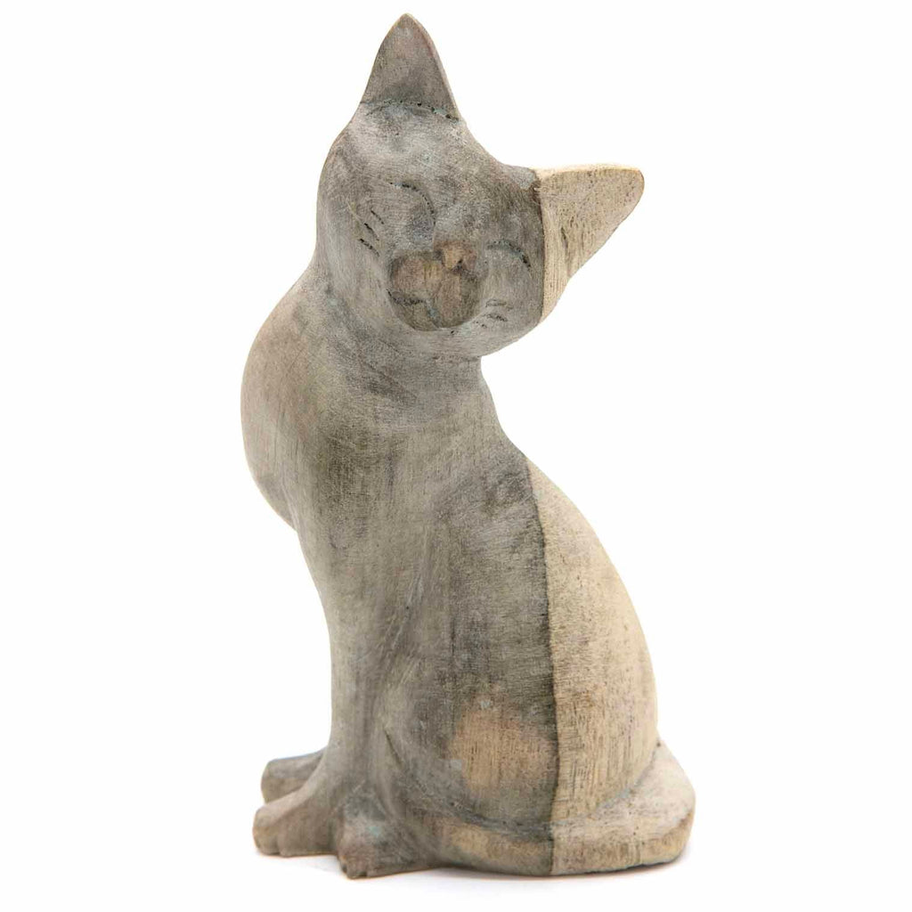 Sculpture de chat assis