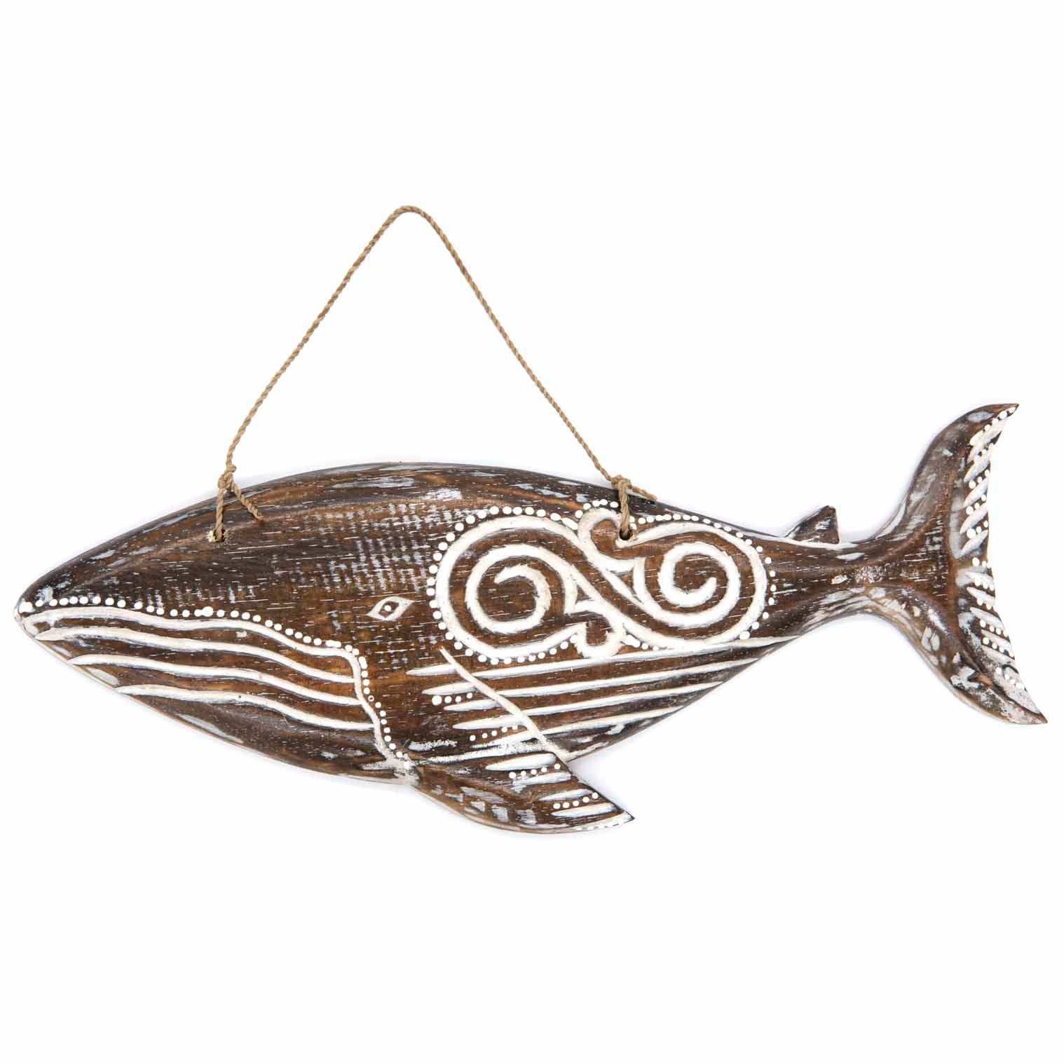Plaque de baleine sculptée à la main