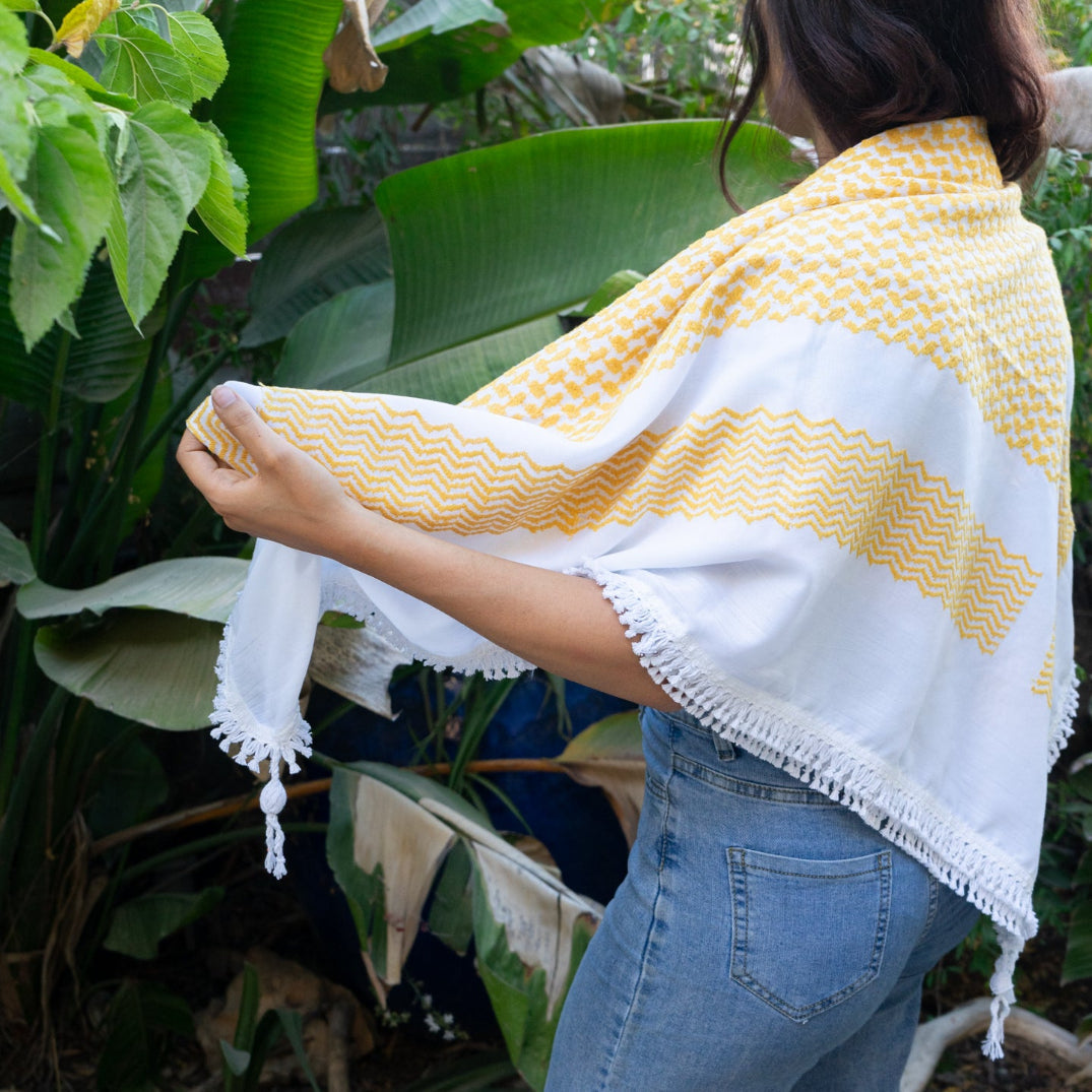 Traditional Keffiyeh in Yellow on White | Handwoven Scarf