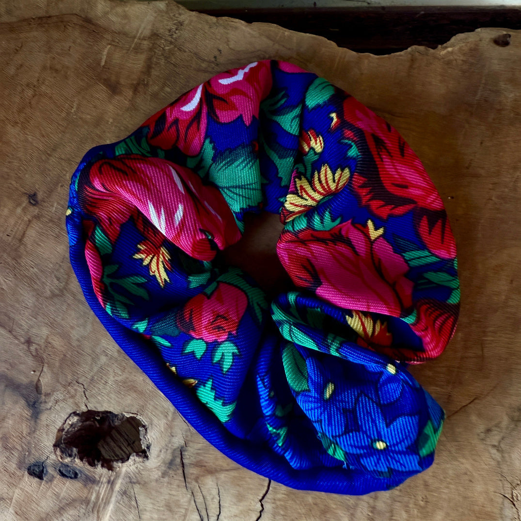 Traditional Fabric Scrunchies with Secret Zipper Pouch | Set of 5 Colors