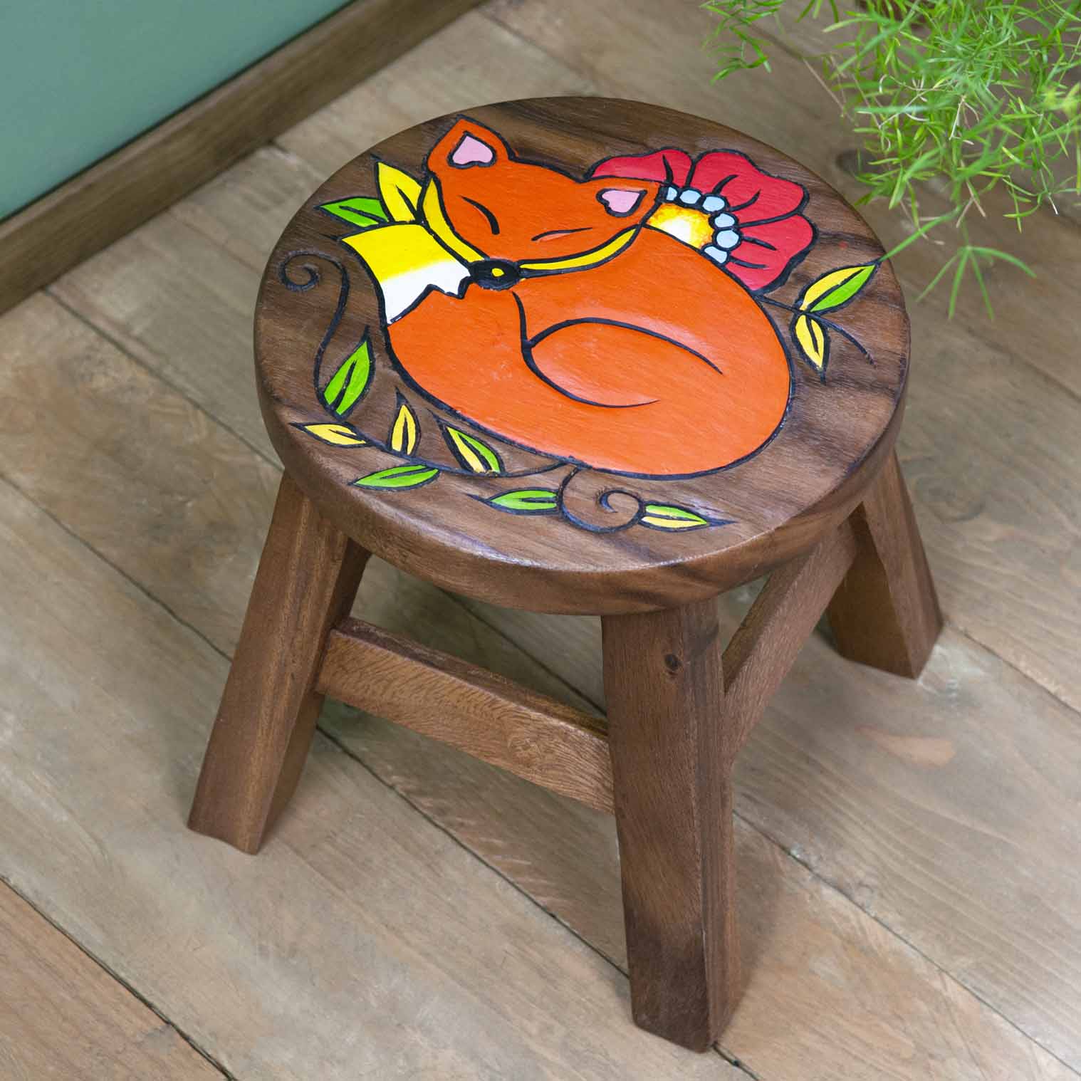 Tabouret en bois de Suar sculpté Renard endormi